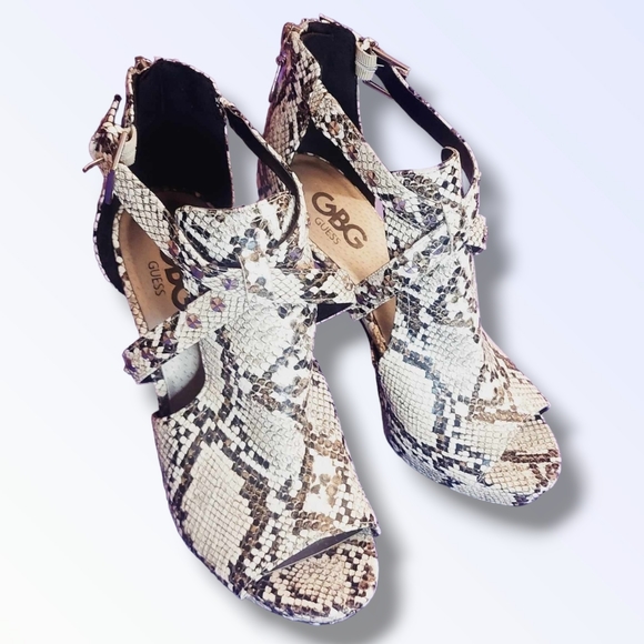 GBG by Guess | Platform Snakeskin Grey & White Heels | Size 7 | 4" Inches | - Picture 2 of 11
